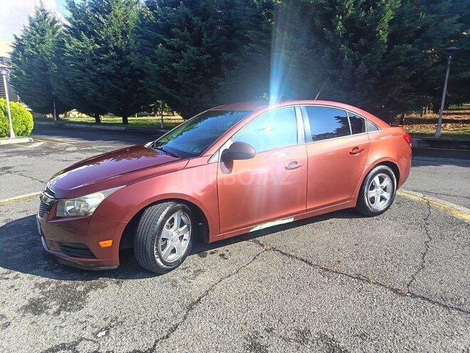 Chevrolet Cruze 2011, 197,131 km - 1.4 л - Qax