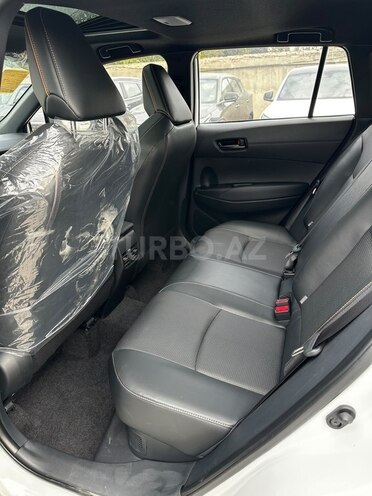 Toyota Corolla Cross 2026, 0 km - 2.0 l - Bakı