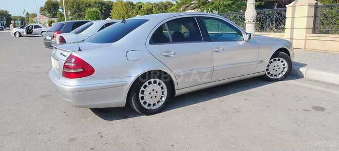 Mercedes E 220 2002, 850,727 km - 2.2 l - Bərdə