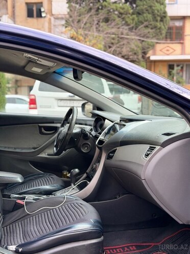 Hyundai Elantra 2012, 211,524 km - 1.8 l - Bakı
