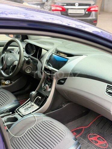 Hyundai Elantra 2012, 211,524 km - 1.8 l - Bakı