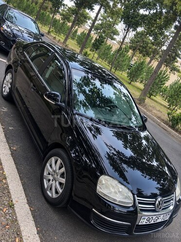 Volkswagen Jetta 2009, 251,400 km - 1.6 л - Bakı
