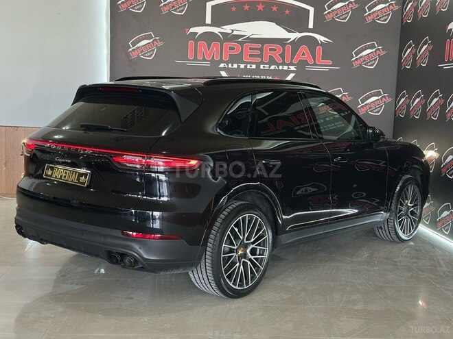 Porsche Cayenne 2018, 70,000 km - 3.0 l - Bakı