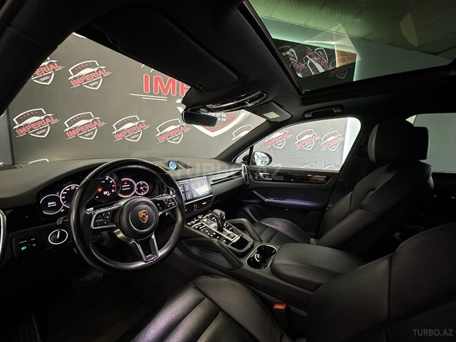 Porsche Cayenne 2018, 70,000 km - 3.0 l - Bakı