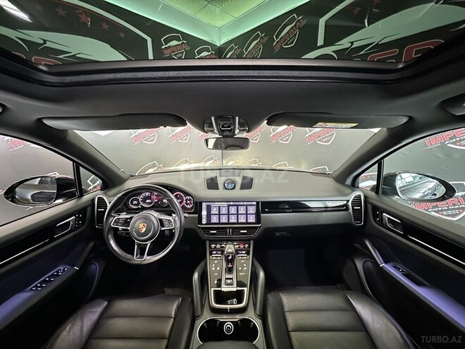 Porsche Cayenne 2018, 70,000 km - 3.0 l - Bakı