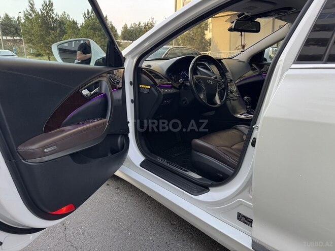 Hyundai Grandeur 2014, 268,000 km - 2.2 l - Bakı