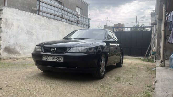 Opel Vectra 1996, 250,000 km - 1.6 l - Bakı