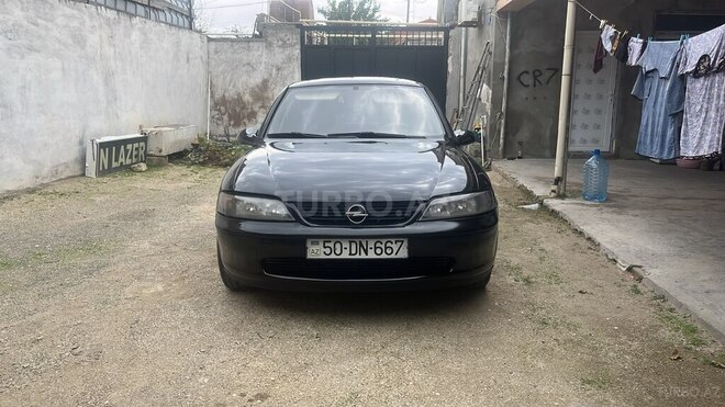 Opel Vectra 1996, 250,000 km - 1.6 l - Bakı