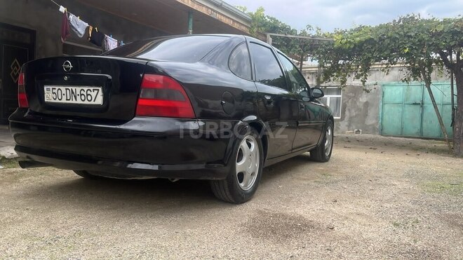 Opel Vectra 1996, 250,000 km - 1.6 l - Bakı