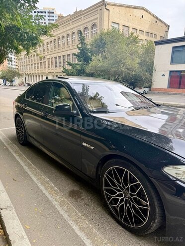BMW 535 2010, 323,000 km - 3.0 l - Bakı