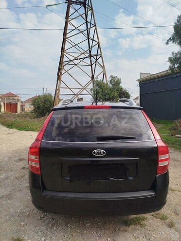 Kia  2008, 257,000 km - 1.6 л - Bakı