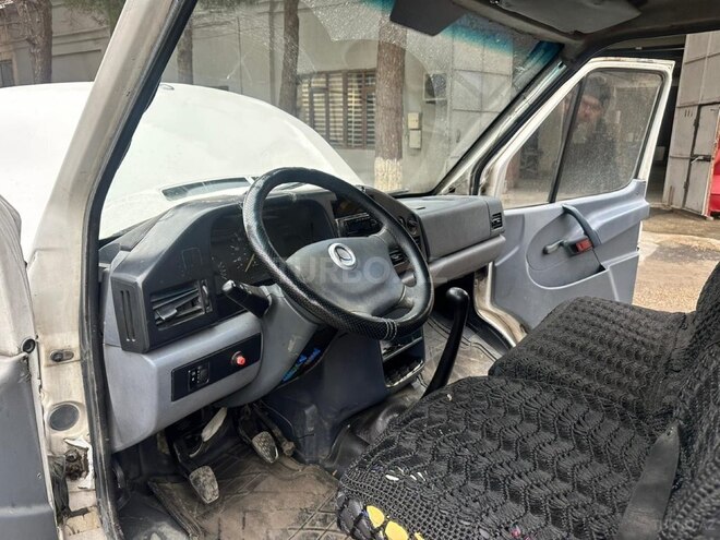 Mercedes Sprinter 412 1998, 250,000 km - 2.7 л - Bakı