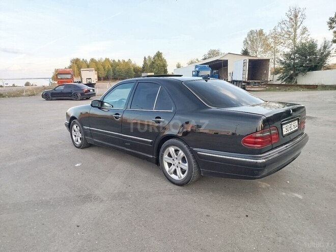 Mercedes E 240 1997, 468,285 km - 2.4 l - Bakı