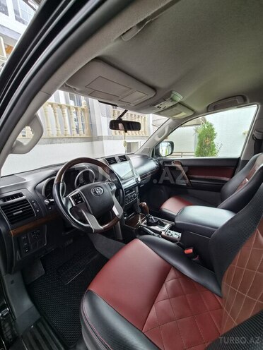 Toyota Land Cruiser Prado 2012, 135,000 km - 2.7 l - Bakı