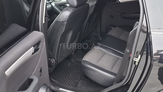 Mercedes B 180 2010, 212,000 km - 1.7 l - Zaqatala