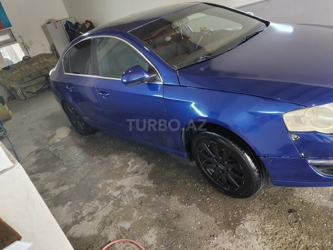 Volkswagen Passat 2005, 453,235 km - 2.0 л - Bakı