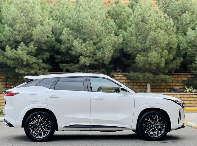 Changan  2025, 38,250 km - 1.5 l - Bakı