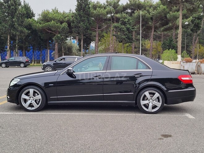 Mercedes E 350 2011, 295,000 km - 3.5 l - Bakı
