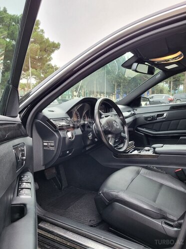 Mercedes E 350 2011, 295,000 km - 3.5 l - Bakı