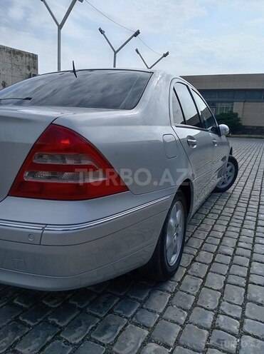 Mercedes C 200 2000, 285,000 km - 2.0 l - Bakı