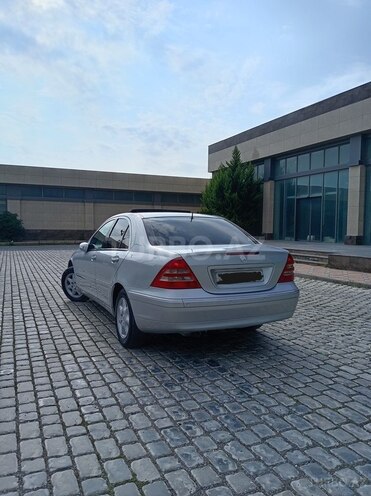 Mercedes C 200 2000, 285,000 km - 2.0 l - Bakı