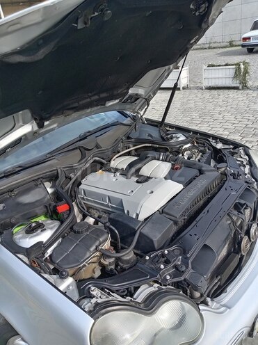 Mercedes C 200 2000, 285,000 km - 2.0 l - Bakı