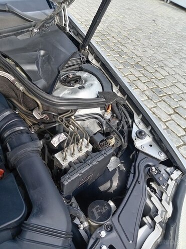 Mercedes C 200 2000, 285,000 km - 2.0 l - Bakı