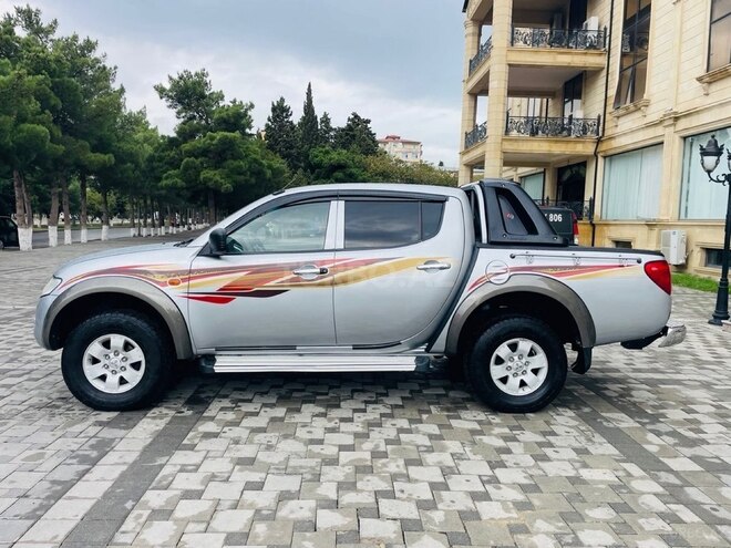 Mitsubishi L200 2008, 250,000 km - 2.5 l - Xırdalan