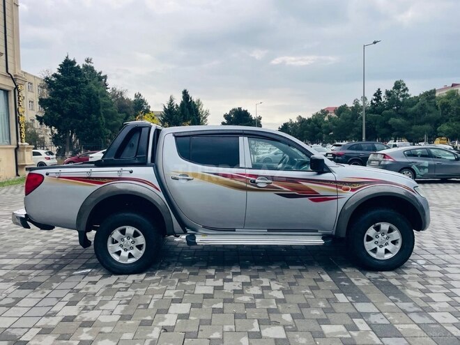 Mitsubishi L200 2008, 250,000 km - 2.5 l - Xırdalan