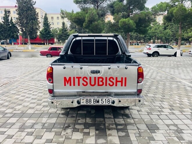 Mitsubishi L200 2008, 250,000 km - 2.5 l - Xırdalan