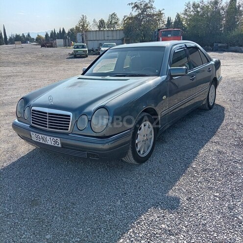 Mercedes E 200 1996, 252,000 km - 2.0 l - Şəmkir