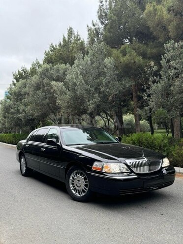 Lincoln Town Car 2008, 102,000 km - 4.6 l - Bakı