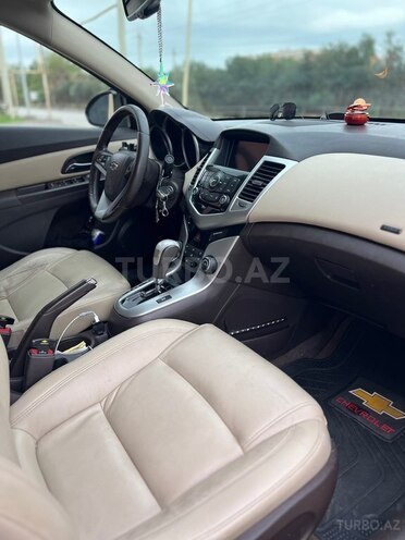 Chevrolet Cruze 2015, 278,000 km - 1.4 л - Şirvan