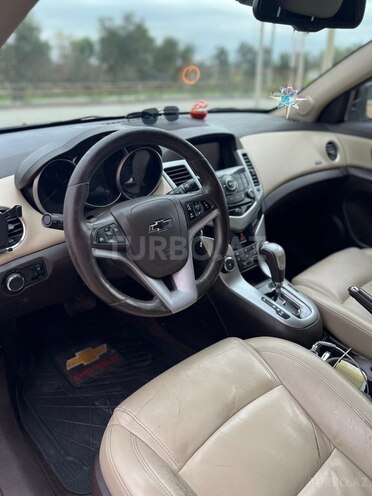 Chevrolet Cruze 2015, 278,000 km - 1.4 л - Şirvan