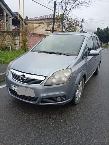 Opel Zafira 2006, 330,100 km - 1.9 l - Quba