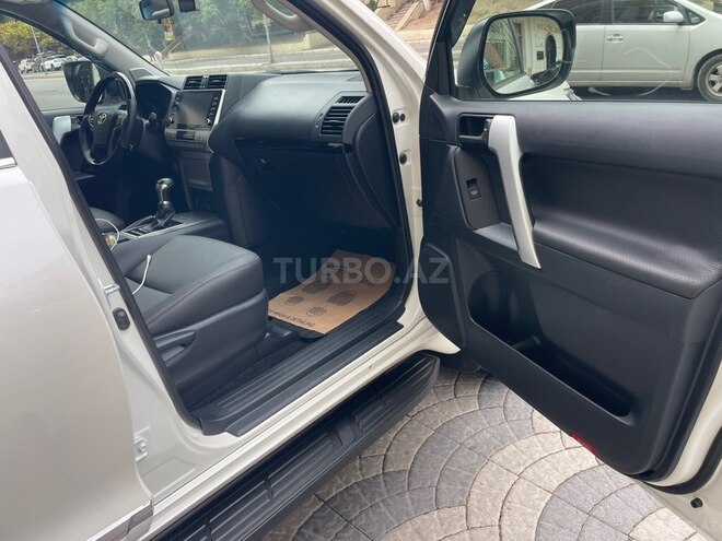 Toyota Land Cruiser Prado 2021, 87,000 km - 2.8 l - Bakı