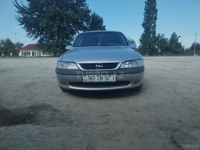 Opel Vectra 1997, 234,763 km - 2.0 l - Quba