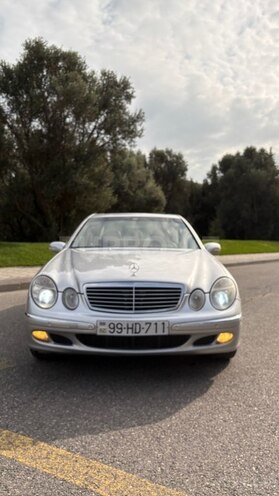 Mercedes E 200 2003, 283,000 km - 2.2 l - Bakı