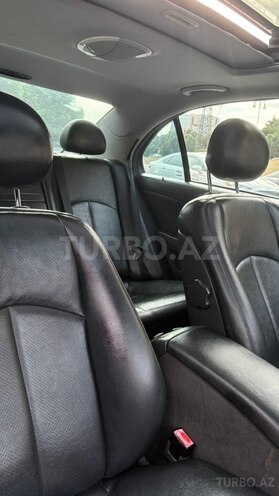 Mercedes E 200 2003, 283,000 km - 2.2 l - Bakı