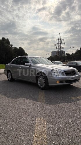 Mercedes E 200 2003, 283,000 km - 2.2 l - Bakı