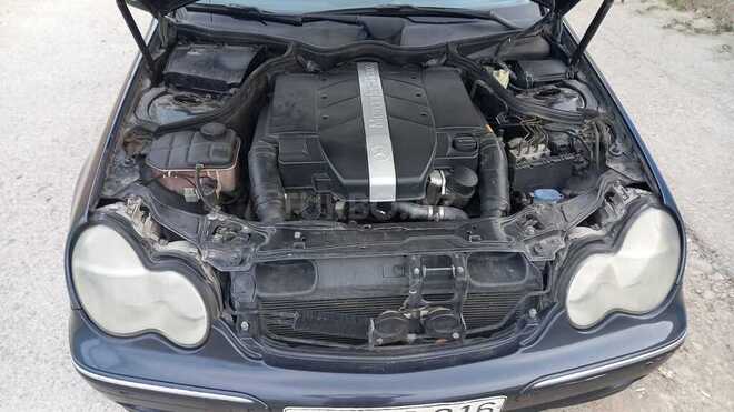 Mercedes C 240 2001, 430,000 km - 2.6 л - Siyəzən