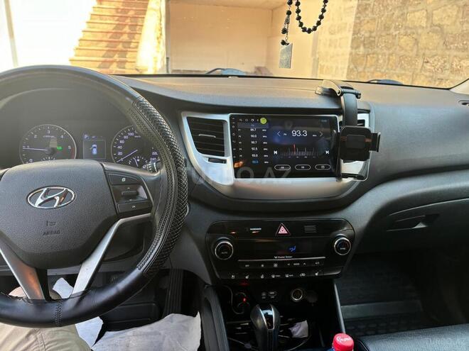 Hyundai Tucson 2015, 228,000 km - 2.0 l - Bakı