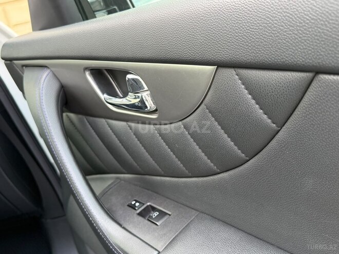 Infiniti  2015, 119,000 km - 3.7 l - Bakı