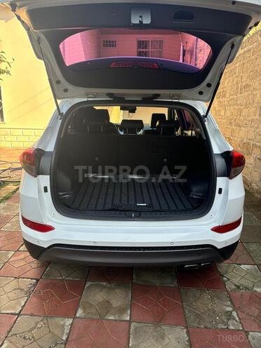 Hyundai Tucson 2015, 228,000 km - 2.0 l - Bakı