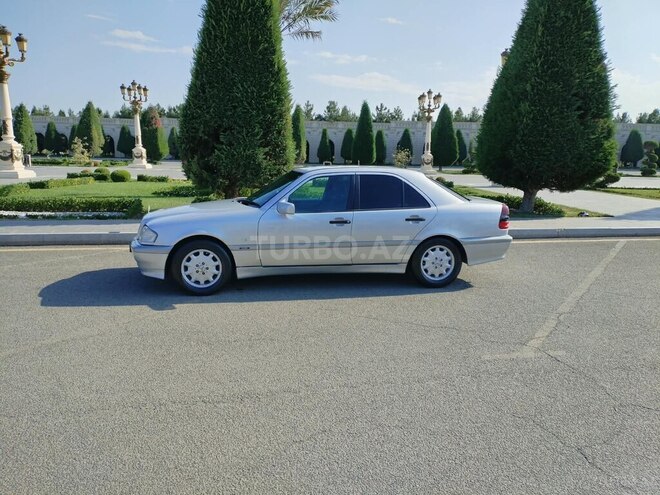Mercedes C 180 1999, 250,000 km - 1.8 l - Gəncə