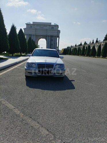 Mercedes C 180 1999, 250,000 km - 1.8 l - Gəncə