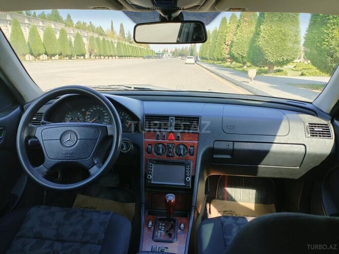 Mercedes C 180 1999, 250,000 km - 1.8 l - Gəncə