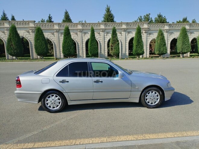 Mercedes C 180 1999, 250,000 km - 1.8 l - Gəncə