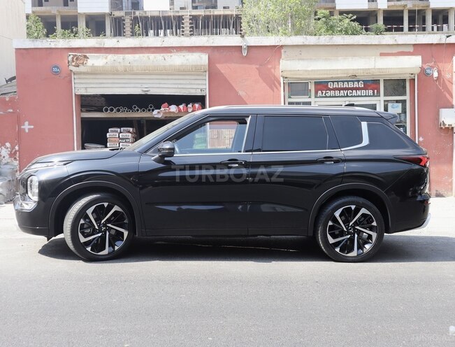 Mitsubishi Outlander 2022, 90,000 km - 2.5 л - Bakı