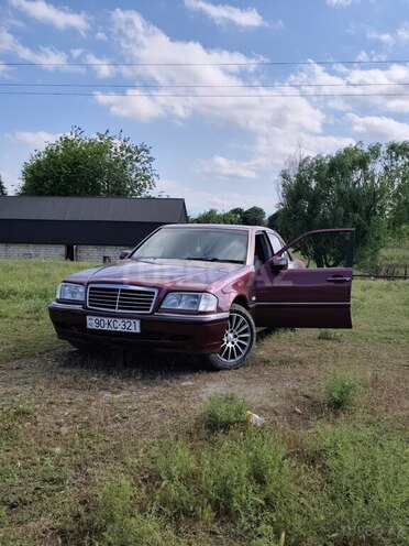 Mercedes C 200 1998, 423,000 km - 2.0 l - Sumqayıt